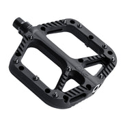 https://cdn.shopify.com/s/files/1/0284/9430/files/OneUpComponents_CompositePedals_BLK_Angle.jpg?v=1747436600