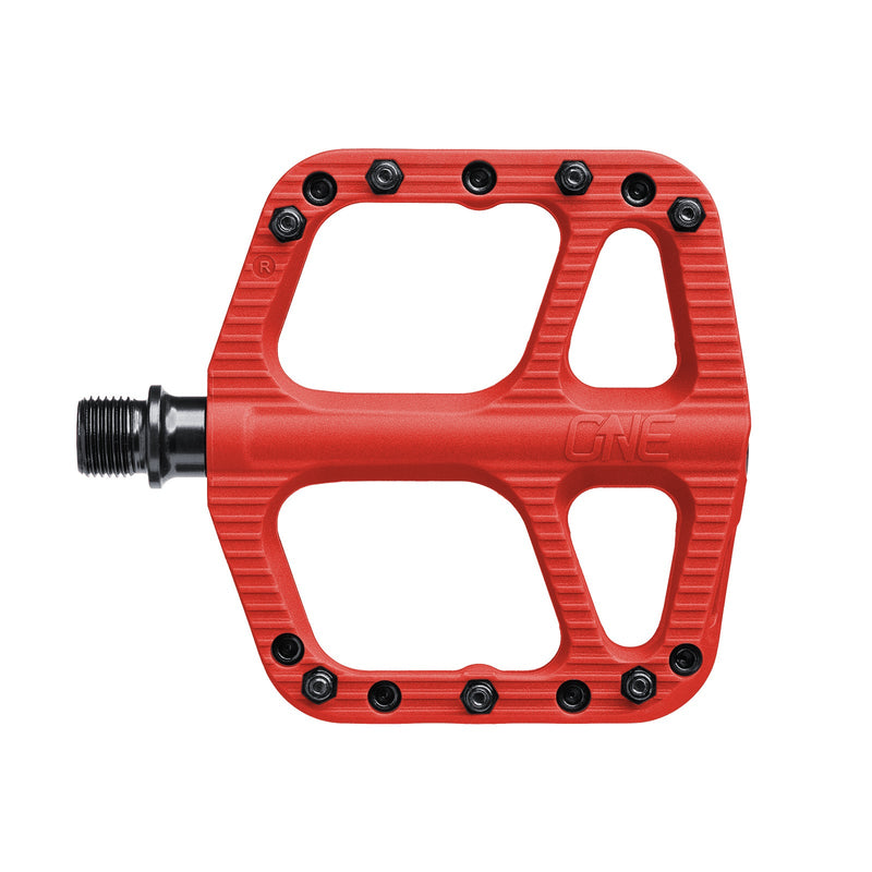 https://cdn.shopify.com/s/files/1/0284/9430/files/OneUpComponents_SmallCompPedals_RED_Top.jpg?v=1748299408